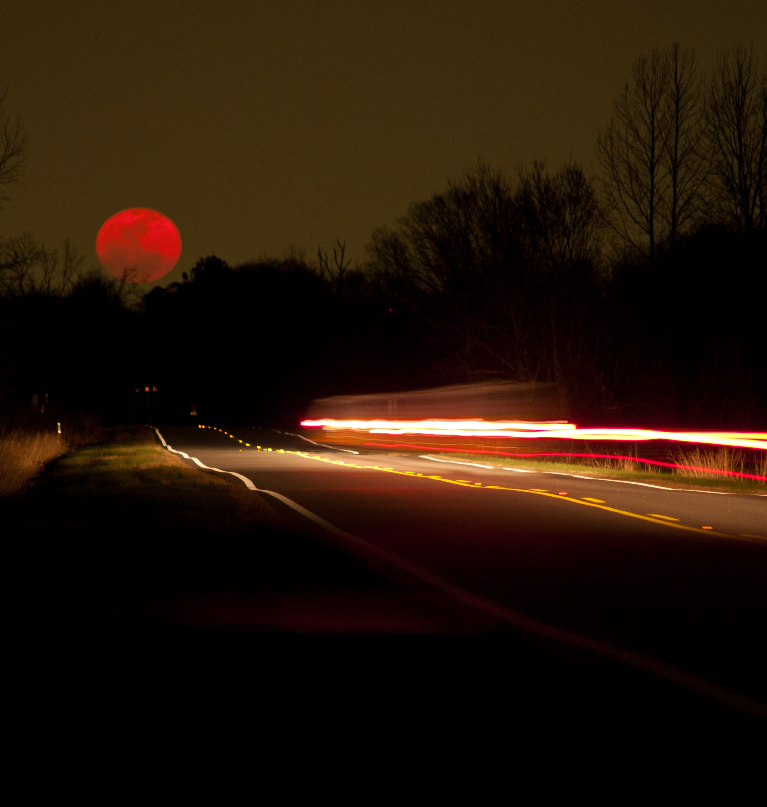 Charles H. Race to the Full Moon